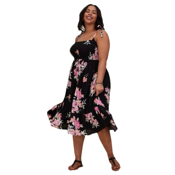 EUC Torrid Black Floral Midi Challis Smocked Dress 00 - Picture 5 of 8